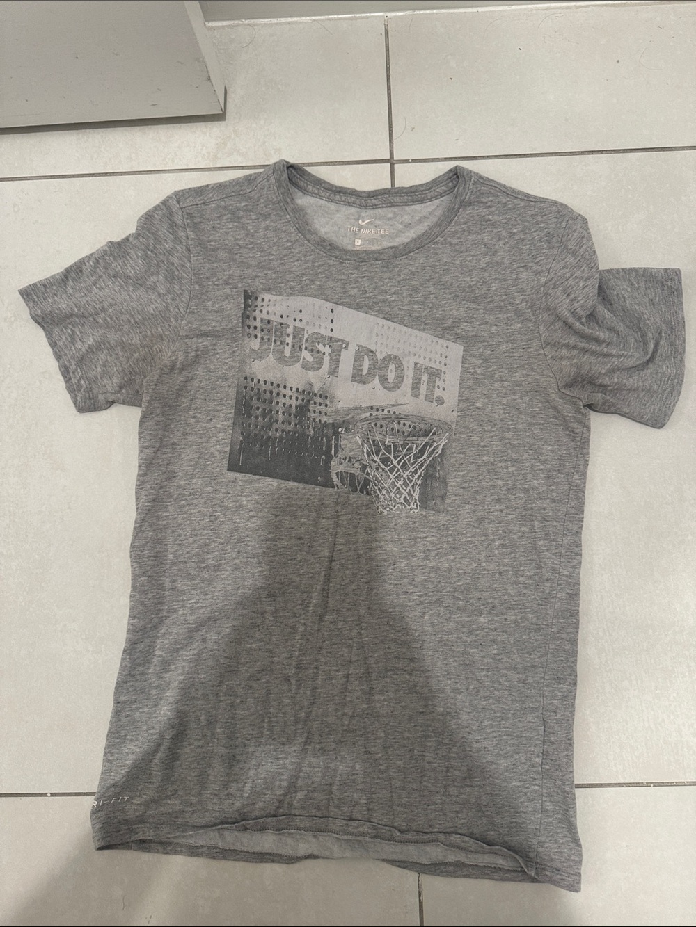 Nike Grey 'Just Do It' Basketball Graphic Tee